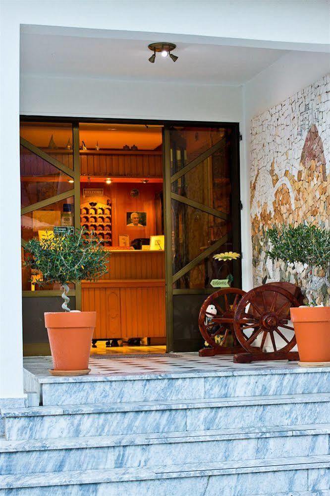 Hotel Pavlidis Liménasz Kültér fotó